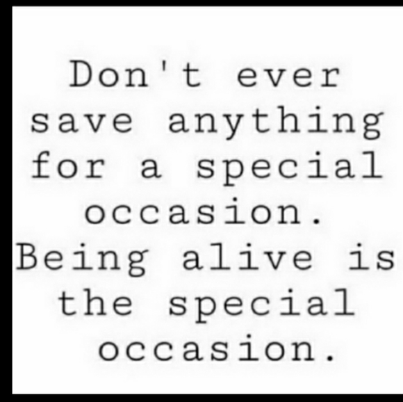 BRA SELF EXPRESSION BY MAIDENFORM STRAPLESS BRA SIZE 38 DD BRA - Picture 3 of 15